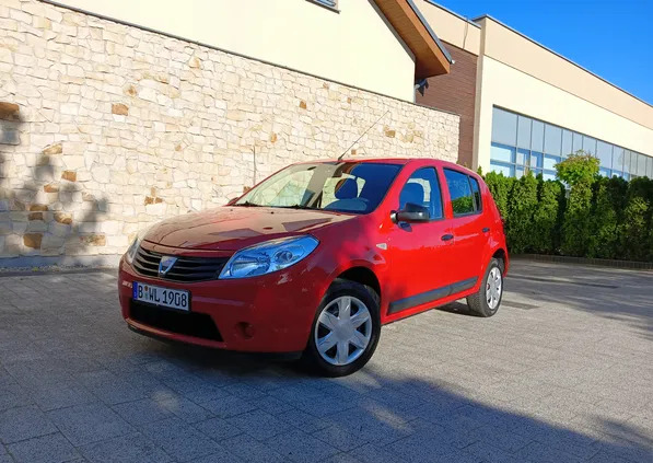 dacia sandero szczawno-zdrój Dacia Sandero cena 8600 przebieg: 156000, rok produkcji 2009 z Szczawno-Zdrój